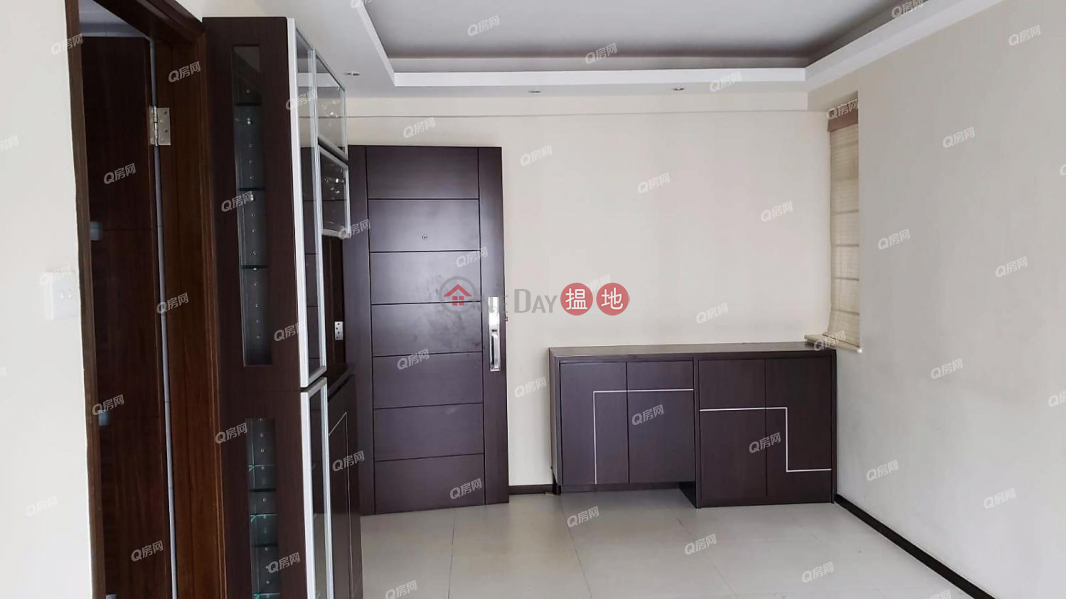 Property Search Hong Kong | OneDay | Residential | Sales Listings Mei Kwong Court ( Block P ) Aberdeen Centre | 2 bedroom Mid Floor Flat for Sale