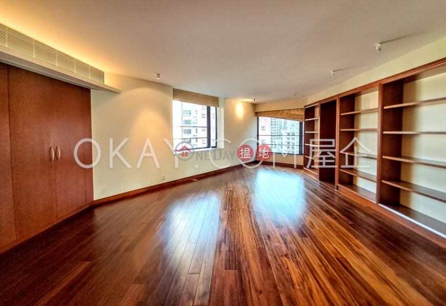 HK$ 32M Albron Court, Central District, Efficient 3 bed on high floor with balcony & parking | For Sale