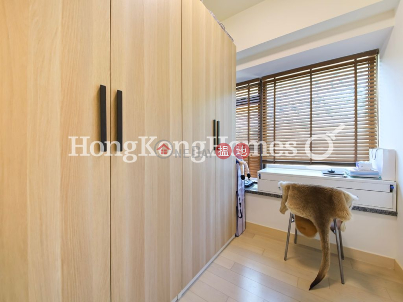 傲翔灣畔三房兩廳單位出售-86域多利道 | 西區|香港-出售|HK$ 2,100萬