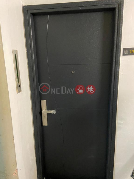 Flat for Rent in Yue On Building, Wan Chai, 146-148 Lockhart Road | Wan Chai District Hong Kong, Rental, HK$ 16,500/ month