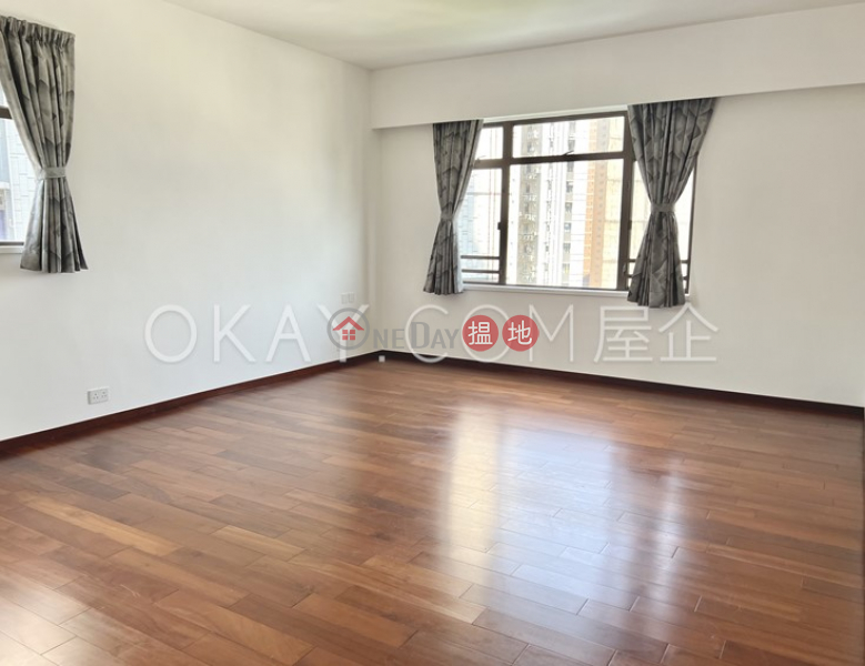 HK$ 115,000/ month | Villa Lotto Block A Wan Chai District | Efficient 4 bedroom with parking | Rental