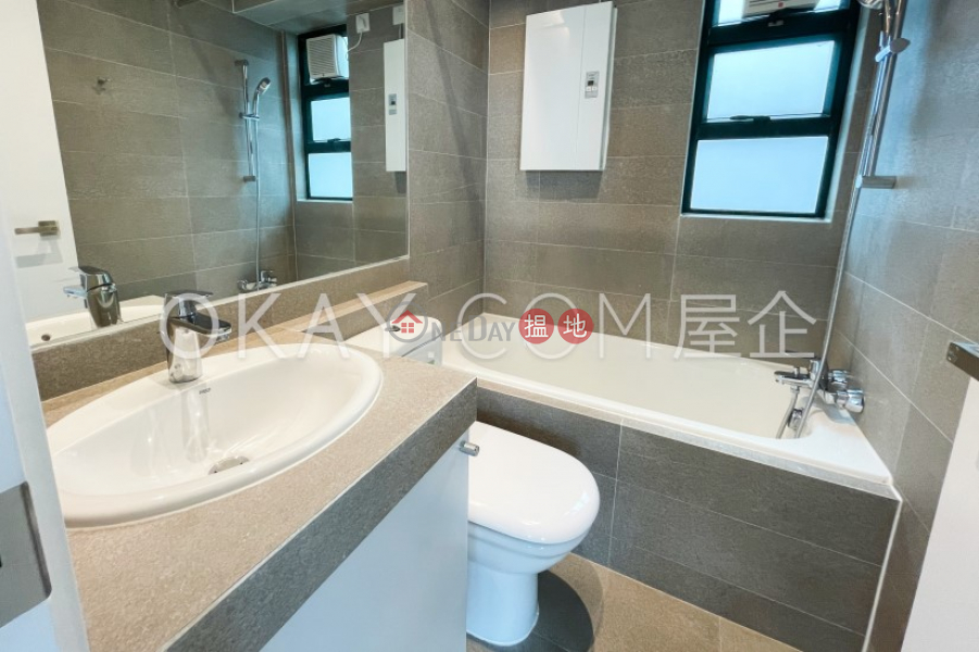 Lovely 3 bedroom on high floor | Rental, Dragon Court 恆龍閣 Rental Listings | Western District (OKAY-R50582)