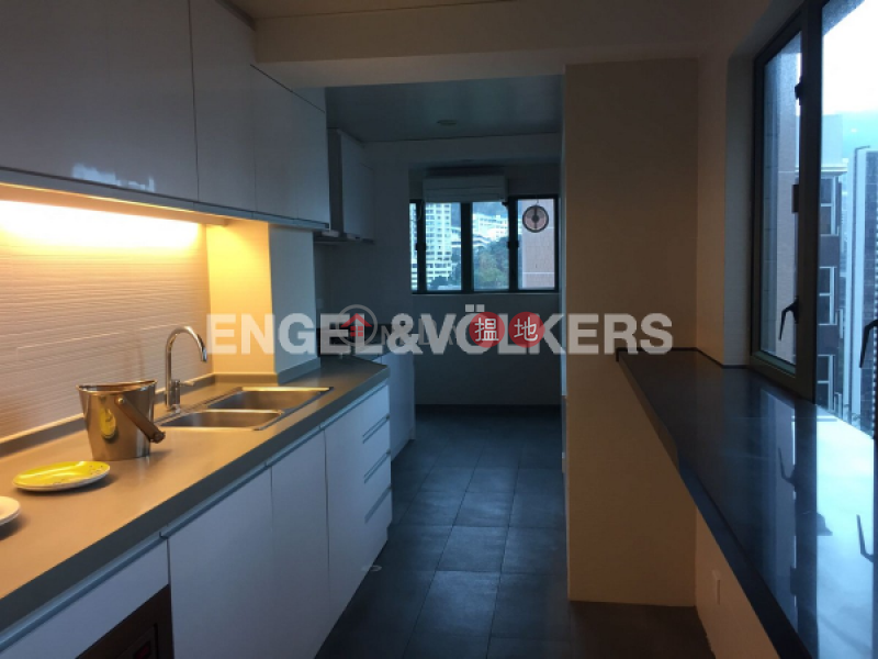 3 Bedroom Family Flat for Rent in Wan Chai | Monmouth Villa 萬茂苑 Rental Listings