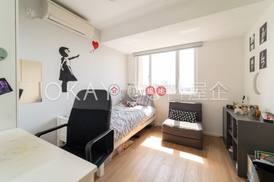 HK$ 33.5M Block 45-48 Baguio Villa, Western District Efficient 4 bedroom with sea views, balcony | For Sale