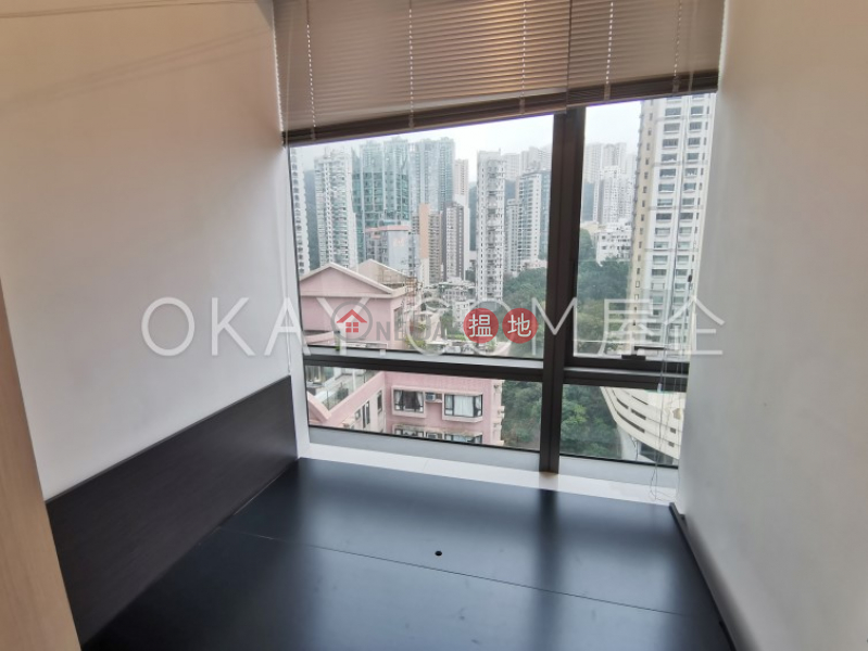 HK$ 12.8M | Jones Hive Wan Chai District Unique 2 bedroom on high floor with sea views & balcony | For Sale