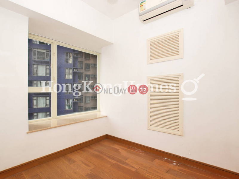 HK$ 11M, Centrestage | Central District, 2 Bedroom Unit at Centrestage | For Sale