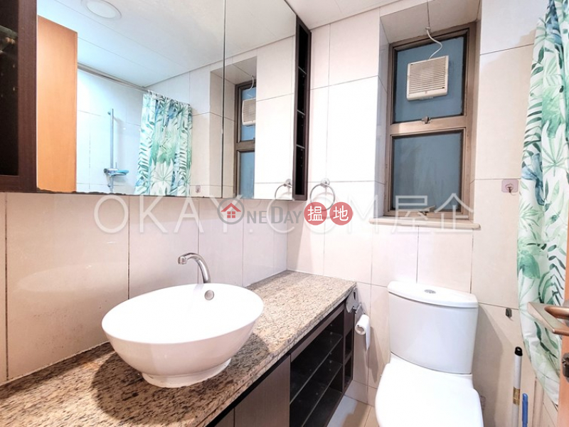 HK$ 26,000/ month The Zenith Phase 1, Block 2 | Wan Chai District Generous 2 bedroom with balcony | Rental