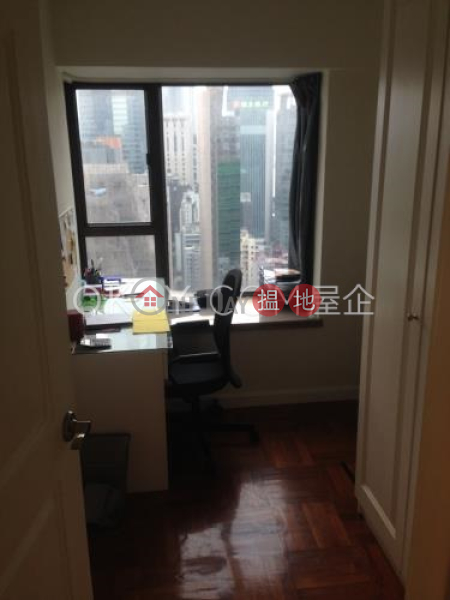 Property Search Hong Kong | OneDay | Residential | Rental Listings | Unique 3 bedroom in Mid-levels West | Rental