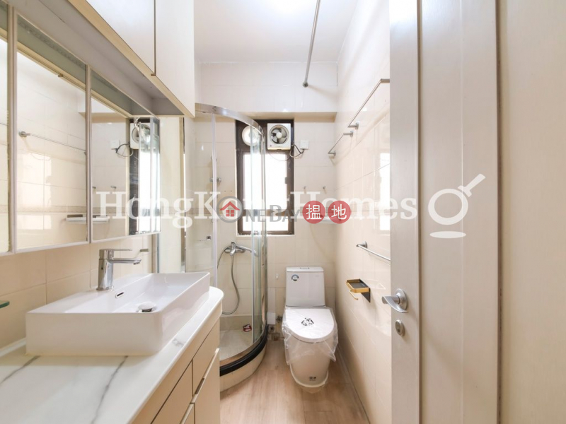 Property Search Hong Kong | OneDay | Residential | Rental Listings 3 Bedroom Family Unit for Rent at Hawthorn Garden