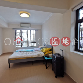 Unique 2 bedroom on high floor with parking | For Sale
