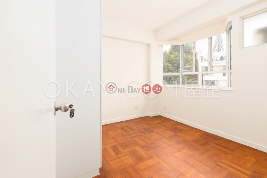 Nicely kept house with rooftop, terrace & balcony | For Sale | Ruby Chalet 寶石小築 Sales Listings