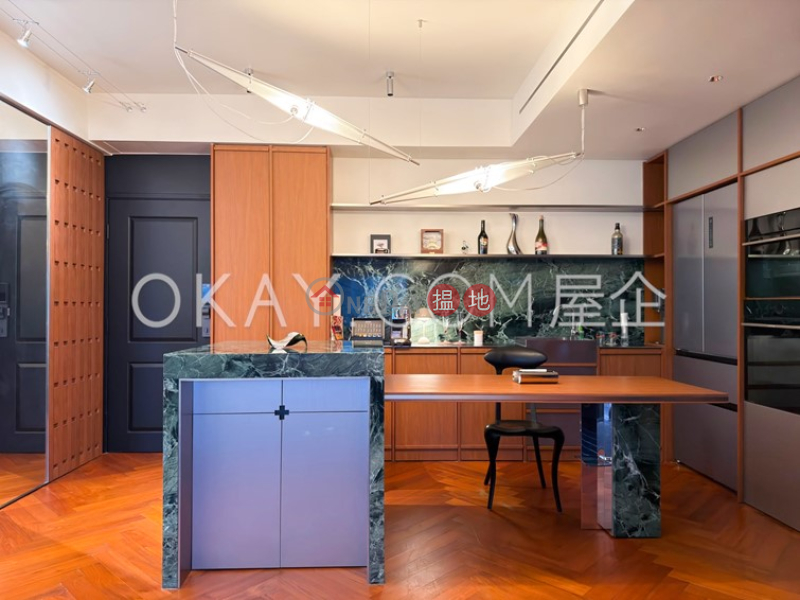 Property Search Hong Kong | OneDay | Residential Sales Listings | Lovely 3 bedroom on high floor with parking | For Sale