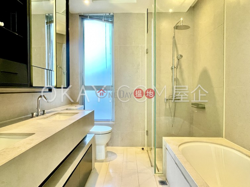Lovely 3 bedroom on high floor with balcony | For Sale | Mount Pavilia Tower 9 傲瀧 9座 Sales Listings
