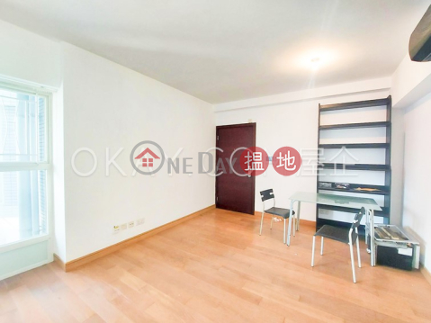 Unique 3 bedroom with balcony | For Sale, Centrestage 聚賢居 | Central District (OKAY-S3768)_0