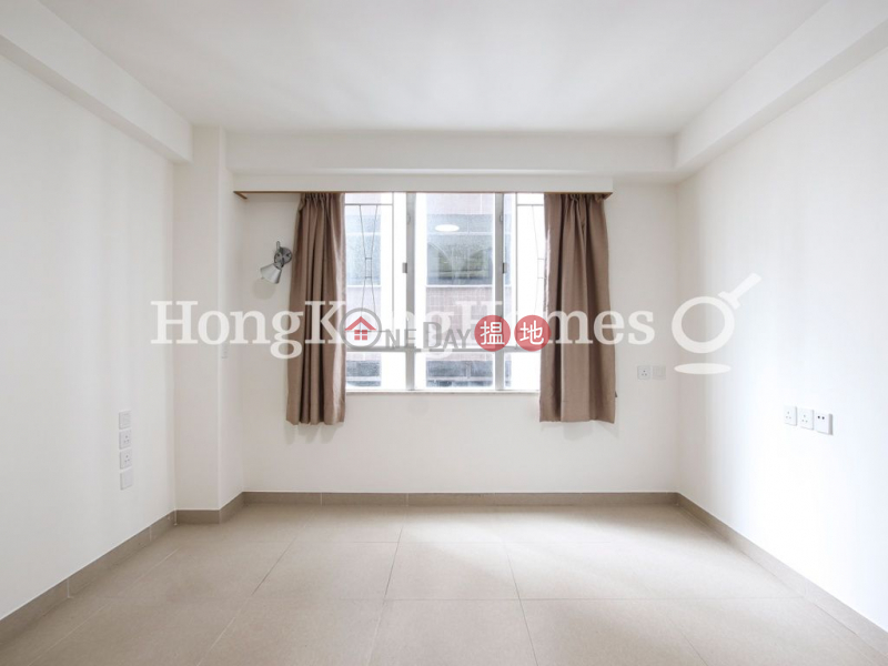 HK$ 37,000/ month | Block 2 Phoenix Court Wan Chai District | 3 Bedroom Family Unit for Rent at Block 2 Phoenix Court