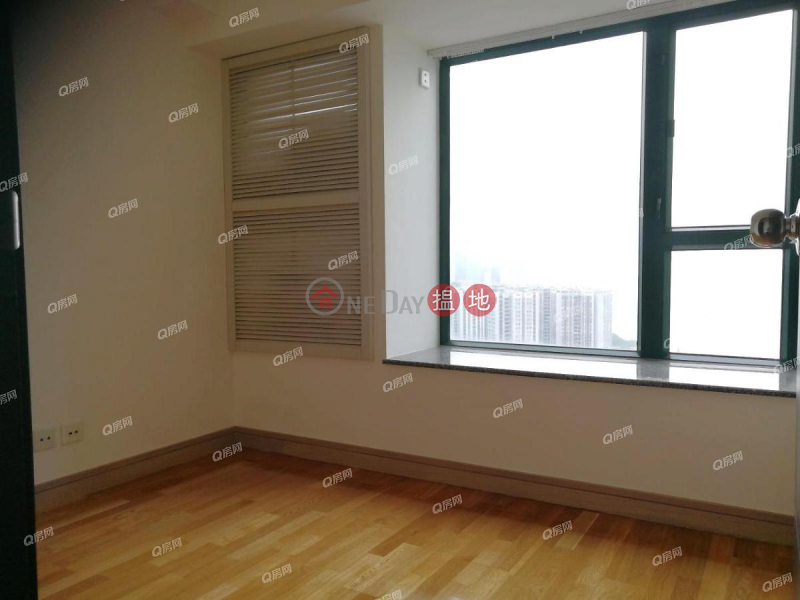 Property Search Hong Kong | OneDay | Residential | Rental Listings | Tower 3 Grand Promenade | 3 bedroom Mid Floor Flat for Rent