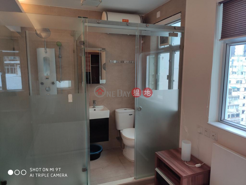 Property Search Hong Kong | OneDay | Residential | Rental Listings | Flat for Rent in MoonStar Court, Wan Chai