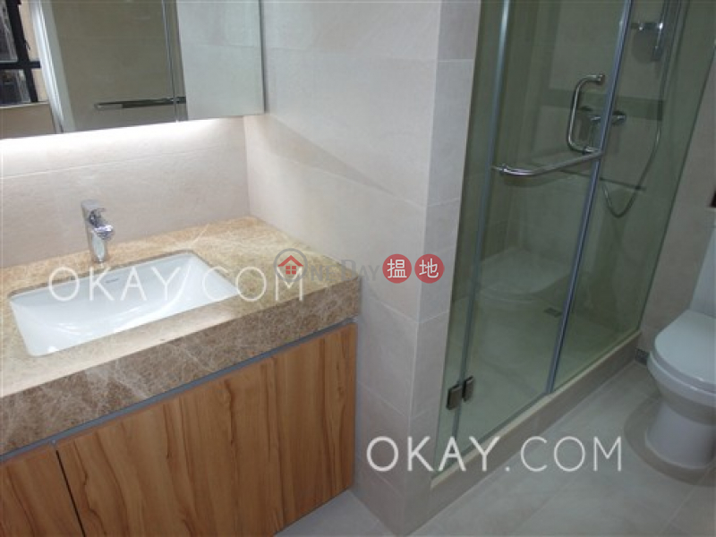 Lovely penthouse with rooftop | For Sale, Robinson Heights 樂信臺 Sales Listings | Western District (OKAY-S21303)