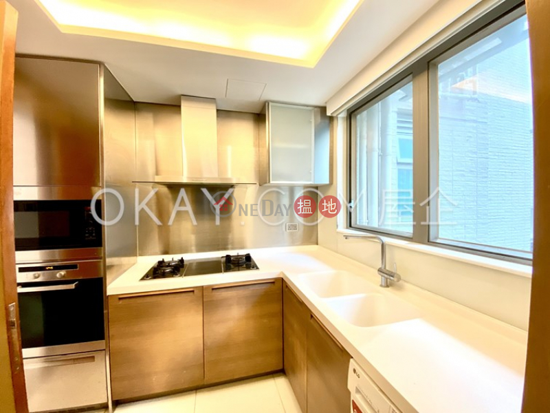 Nicely kept 3 bedroom with balcony | Rental | 31 Robinson Road | Western District Hong Kong | Rental HK$ 39,500/ month