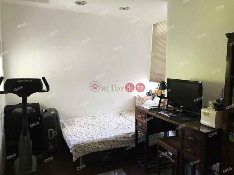 Block 25-27 Baguio Villa | 2 bedroom High Floor Flat for Sale, 550 Victoria Road | Western District | Hong Kong Sales | HK$ 20M