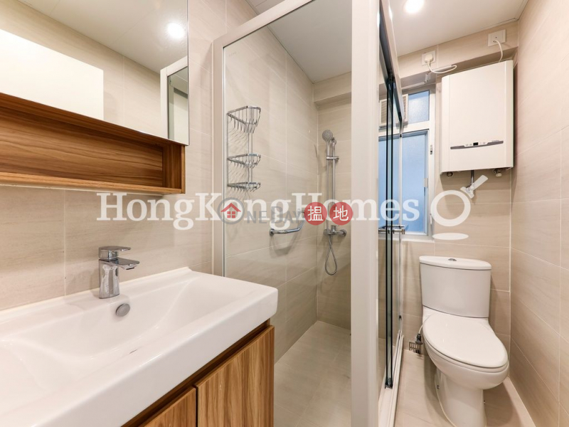 HK$ 60,000/ month Happy Mansion, Wan Chai District 3 Bedroom Family Unit for Rent at Happy Mansion