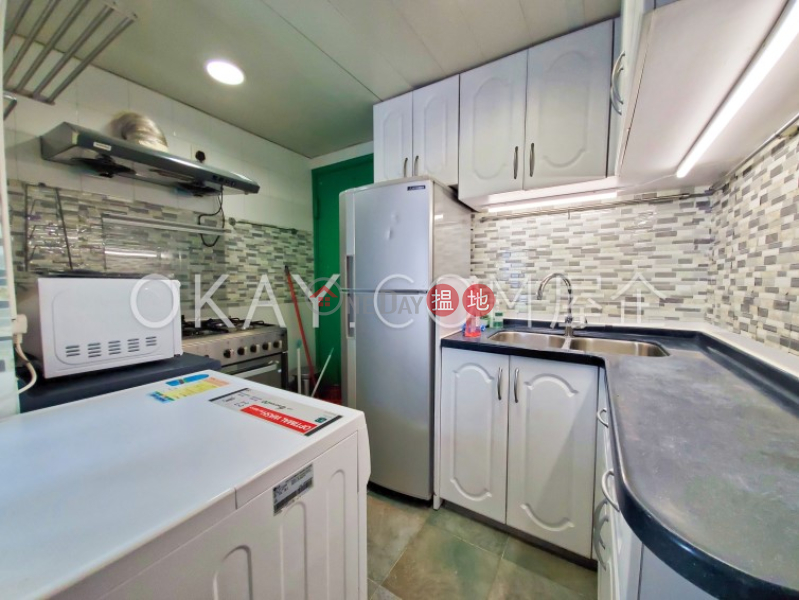 Tim Po Court | Low | Residential Sales Listings HK$ 9M