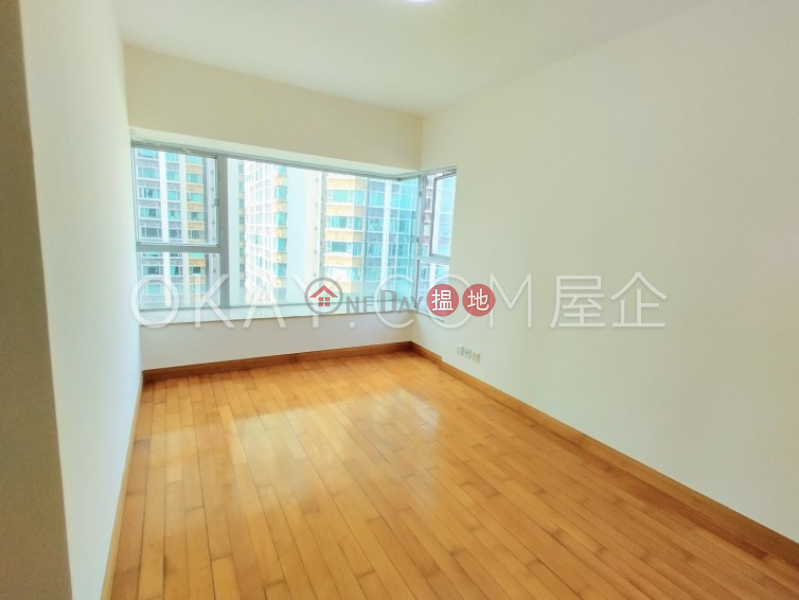 Luxurious 3 bedroom in Kowloon Station | For Sale 1 Austin Road West | Yau Tsim Mong Hong Kong Sales, HK$ 19.98M