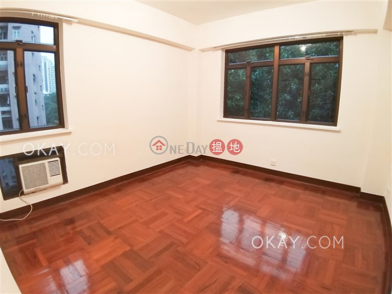 Efficient 3 bedroom with balcony & parking | Rental | Alpine Court 嘉賢大廈 Rental Listings