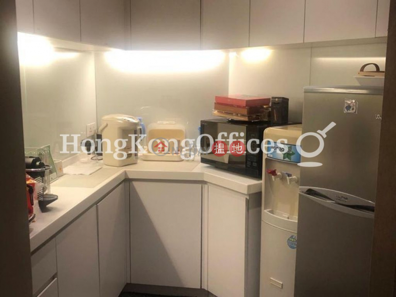 Property Search Hong Kong | OneDay | Office / Commercial Property Rental Listings Office Unit for Rent at Lippo Centre