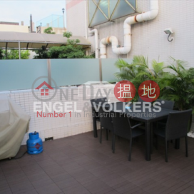 3 Bedroom Family Flat for Sale in Mid Levels - West | Scholastic Garden 俊傑花園 _0