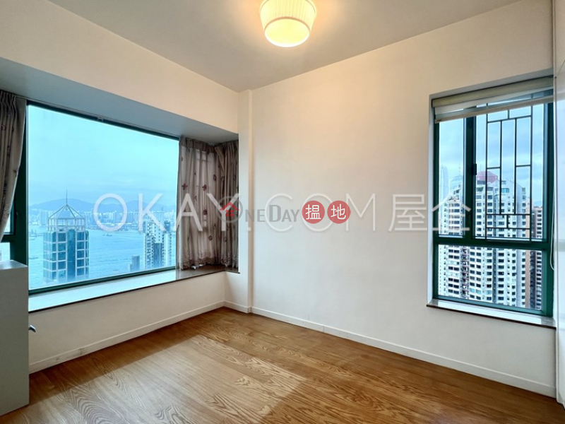 Unique 3 bedroom on high floor with balcony | For Sale | Bon-Point 雍慧閣 Sales Listings