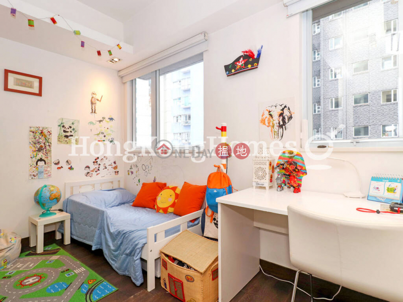 2 Bedroom Unit for Rent at Chong Yuen | 14-16 Hospital Road | Western District, Hong Kong, Rental | HK$ 35,500/ month