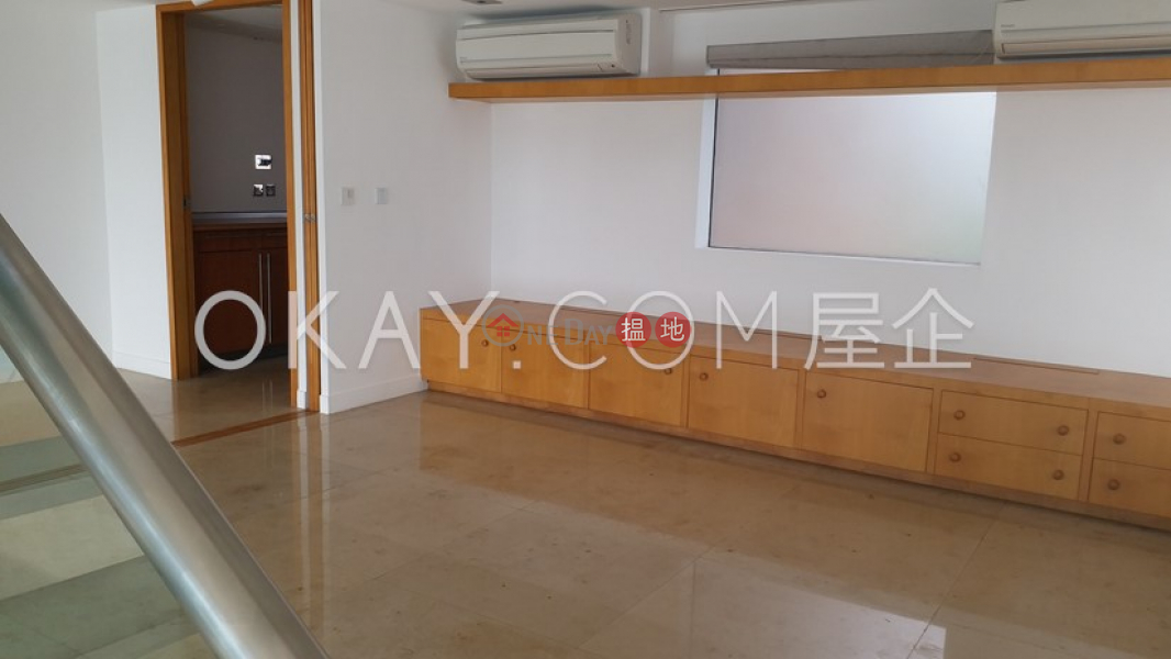 Property Search Hong Kong | OneDay | Residential | Sales Listings | Lovely 3 bedroom on high floor with sea views & rooftop | For Sale