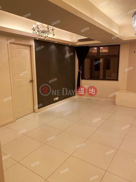 Property Search Hong Kong | OneDay | Residential, Rental Listings King\'s Way Mansion | 3 bedroom Low Floor Flat for Rent