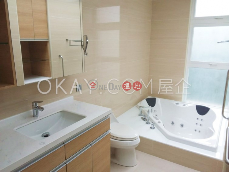 Unique house with terrace & parking | For Sale | Le Palais 皇府灣 Sales Listings