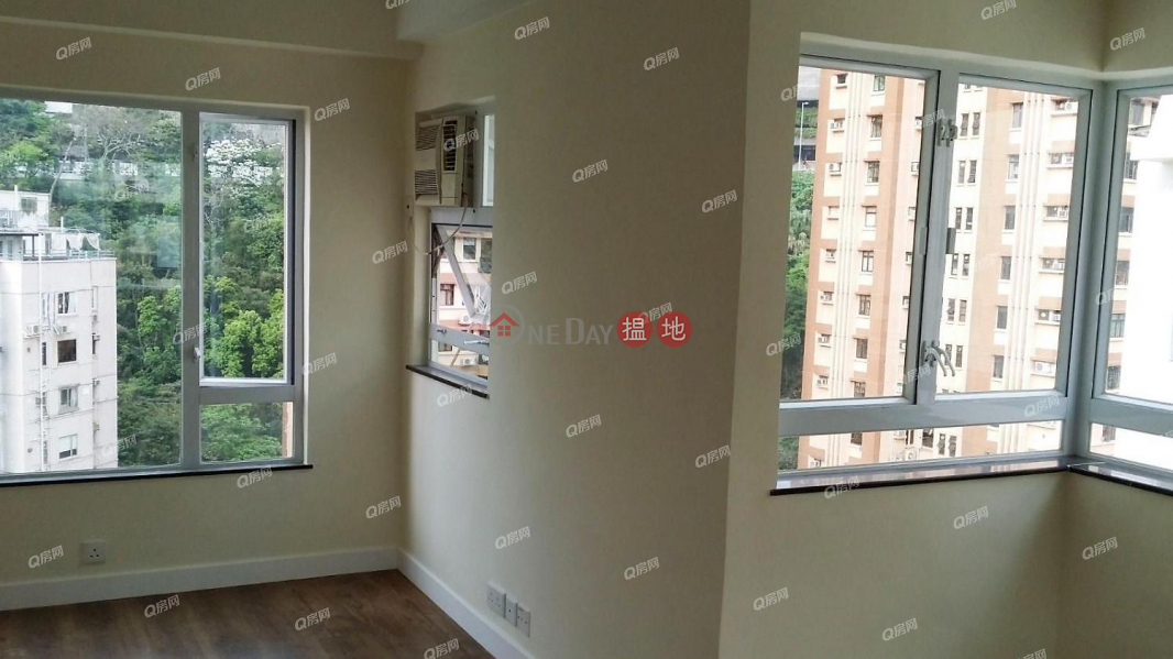 HK$ 33,000/ month, Friendship Court | Wan Chai District | Friendship Court | 2 bedroom High Floor Flat for Rent