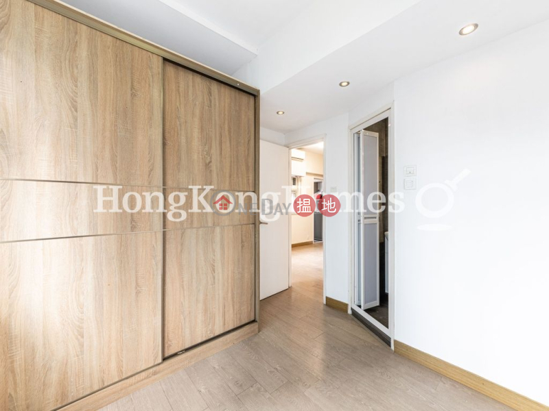 HK$ 28,000/ month | Capital Building | Wan Chai District, 3 Bedroom Family Unit for Rent at Capital Building