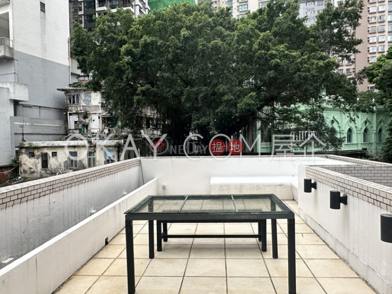 1房1廁,極高層新發樓出租單位|西區新發樓(Sun Fat Building)出租樓盤 (OKAY-R49905)
