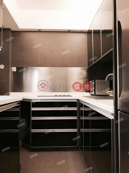 HK$ 45,000/ month | Excelsior Court | Central District, Excelsior Court | 3 bedroom Low Floor Flat for Rent