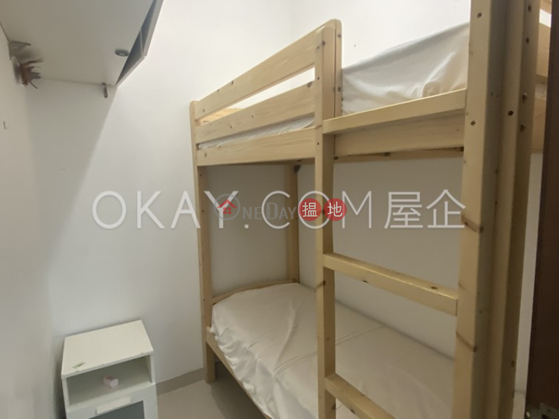 香港搵樓|租樓|二手盤|買樓| 搵地 | 住宅|出售樓盤-4房3廁,實用率高,極高層,連車位蔚山花園出售單位