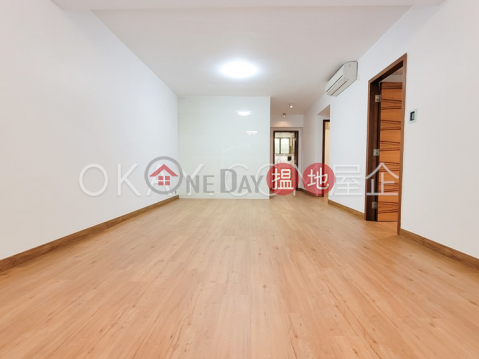 Charming 3 bedroom with balcony & parking | Rental | Chester Court 澤安閣 _0