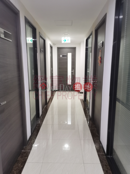 HK$ 9,500/ month | Lee Ka Industrial Building Wong Tai Sin District | 開揚，單位靚裝