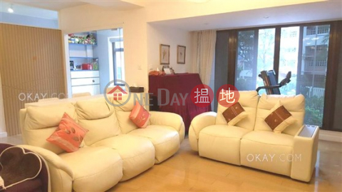 Stylish 4 bedroom with balcony & parking | For Sale | Wan Chui Yuen 環翠園 _0