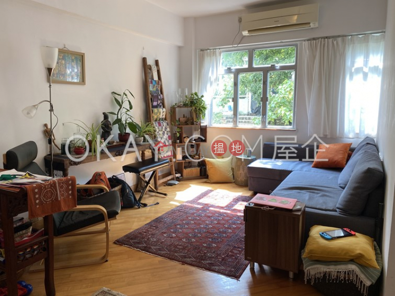 Nicely kept 2 bedroom with terrace | Rental | New Town Mansion 新城樓 Rental Listings