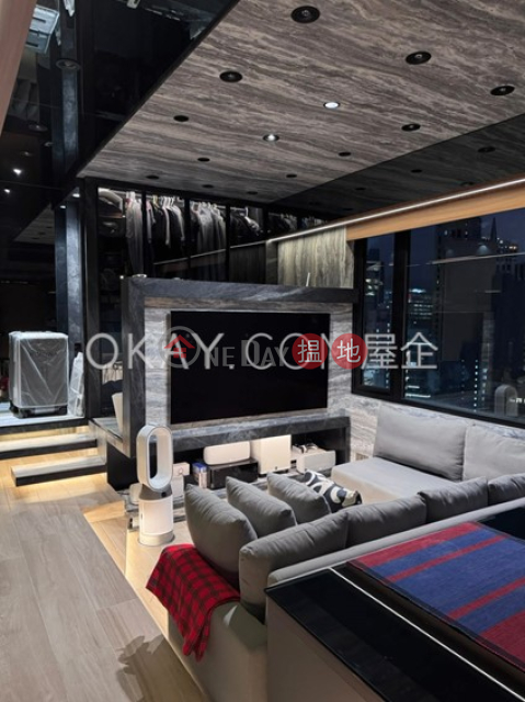 Generous 2 bedroom in Central | Rental, Sunrise House 新陞大樓 | Central District (OKAY-R277027)_0