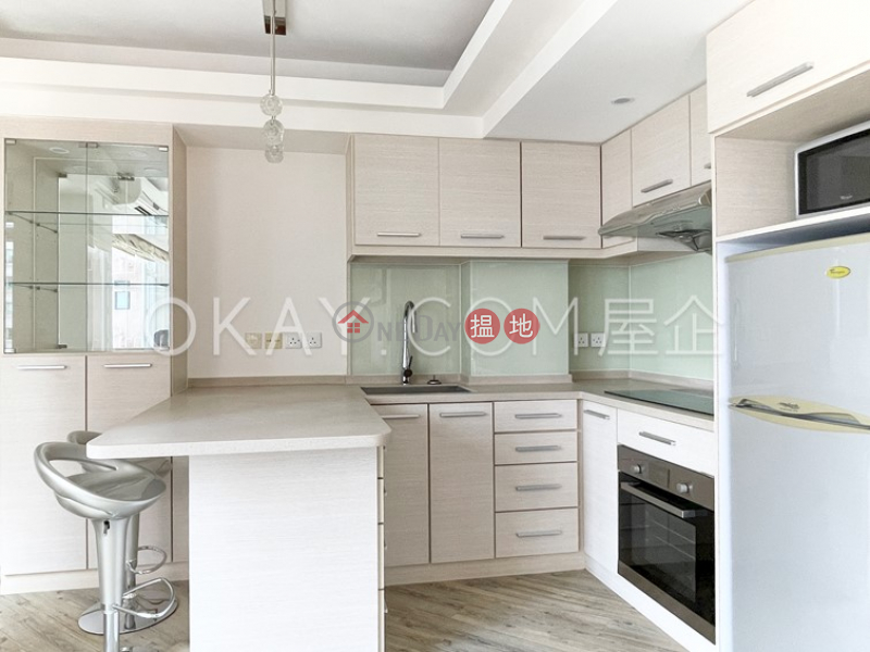 HK$ 12M | Carble Garden | Garble Garden | Western District | Rare 1 bedroom on high floor with sea views & balcony | For Sale