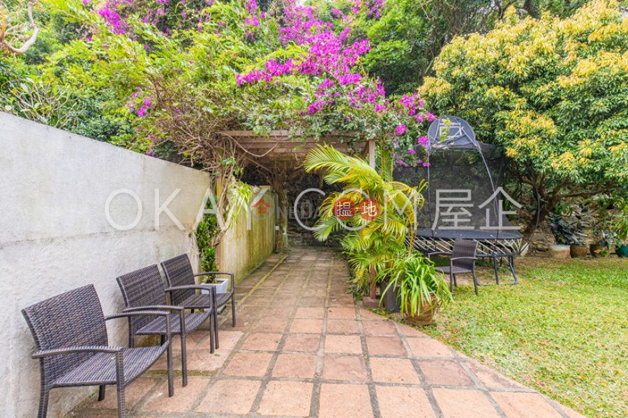 Lovely house with rooftop, terrace & balcony | Rental | Mang Kung Uk Village 孟公屋村 Rental Listings