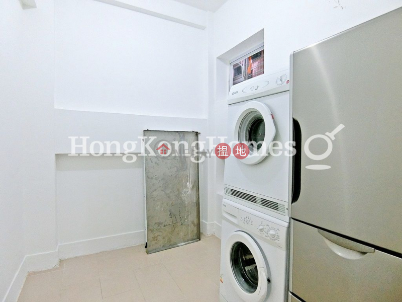 Property Search Hong Kong | OneDay | Residential | Rental Listings | 3 Bedroom Family Unit for Rent at Hillview