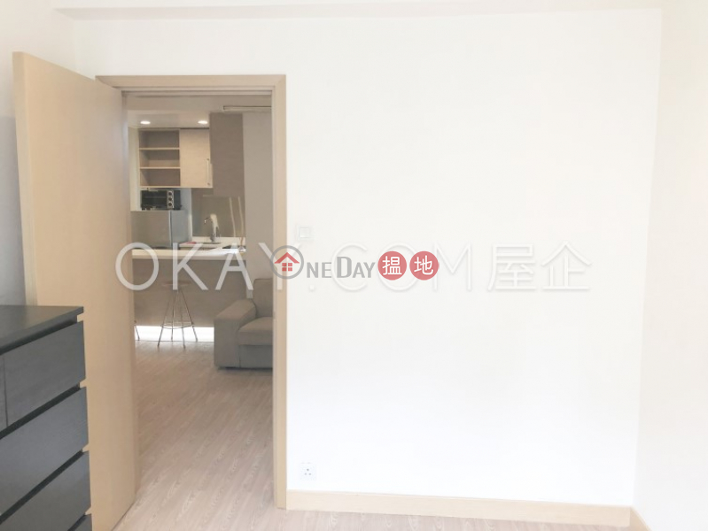 Sunny Building Low, Residential | Sales Listings, HK$ 19M