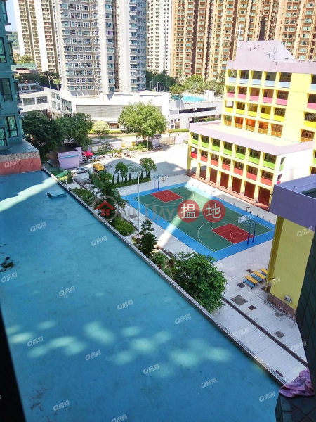 Property Search Hong Kong | OneDay | Residential, Sales Listings, Nan Fung Plaza Tower 2 | 3 bedroom Low Floor Flat for Sale